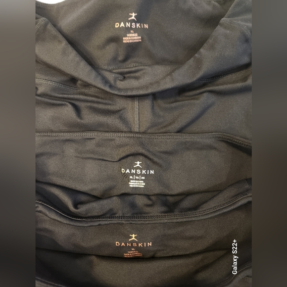 3 Danskin Classic Black Women's Leggings Activewear - Picture 5 of 7